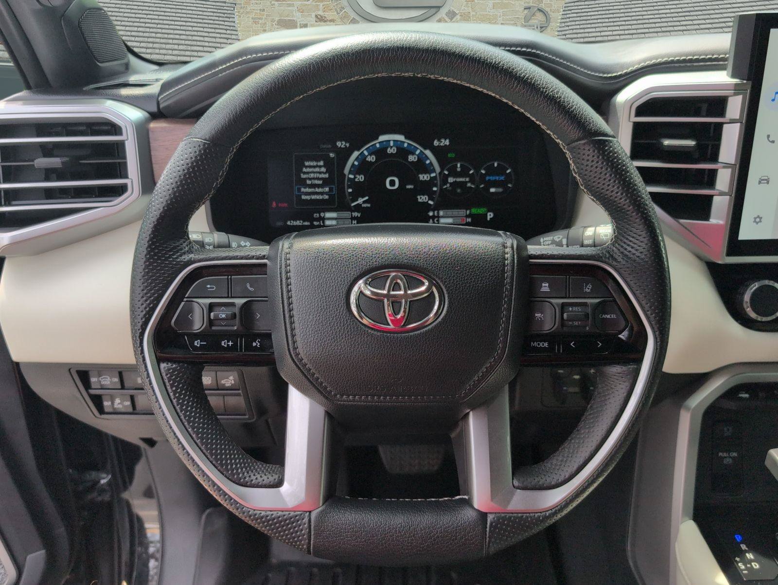 Used 2023 Toyota Sequoia Capstone AWD/4WD image 9