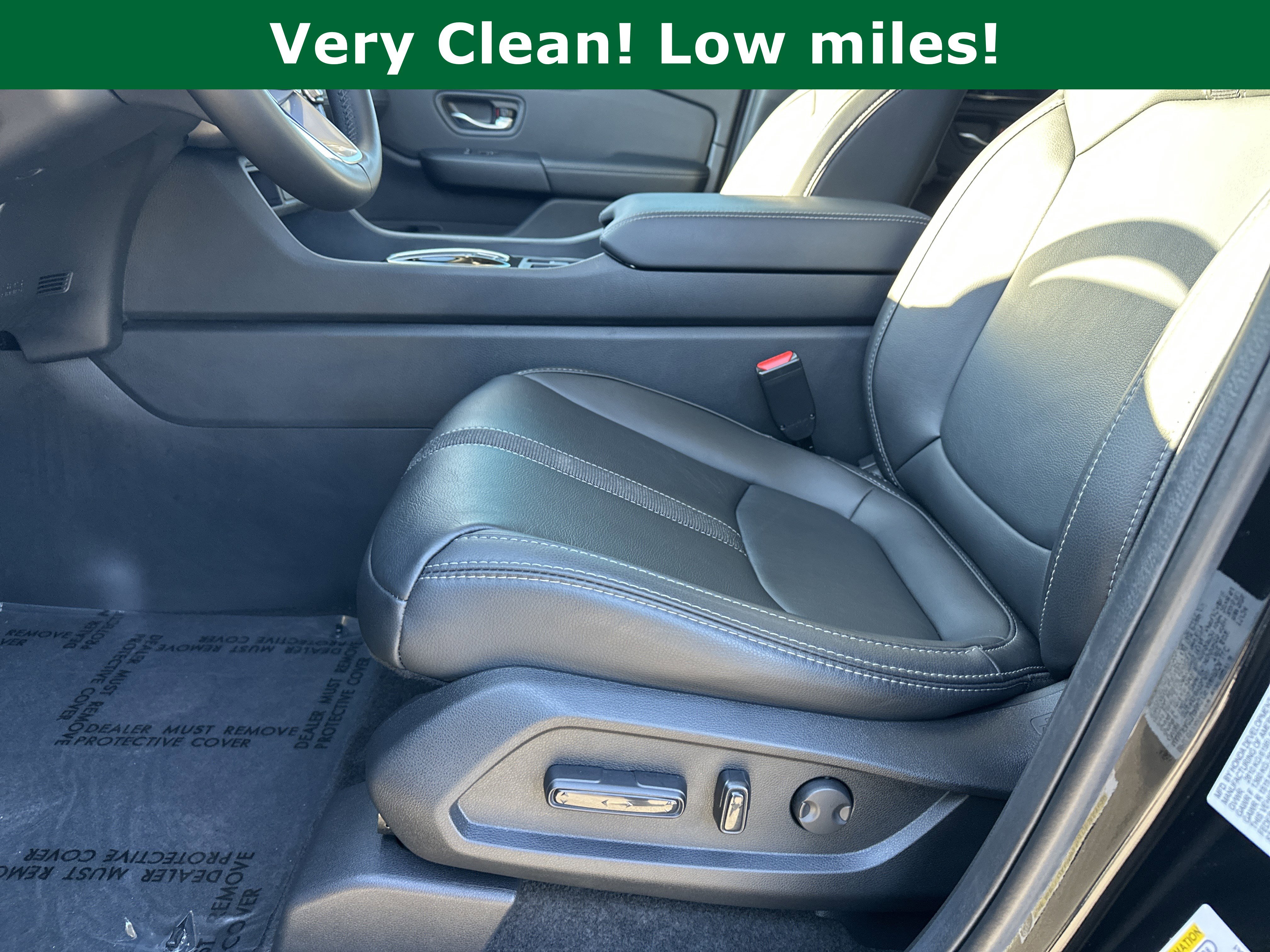 Used 2025 Honda Pilot Touring image 9