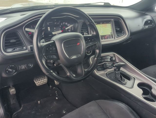 Used 2022 Dodge Challenger R/T w/ Plus Package image 23