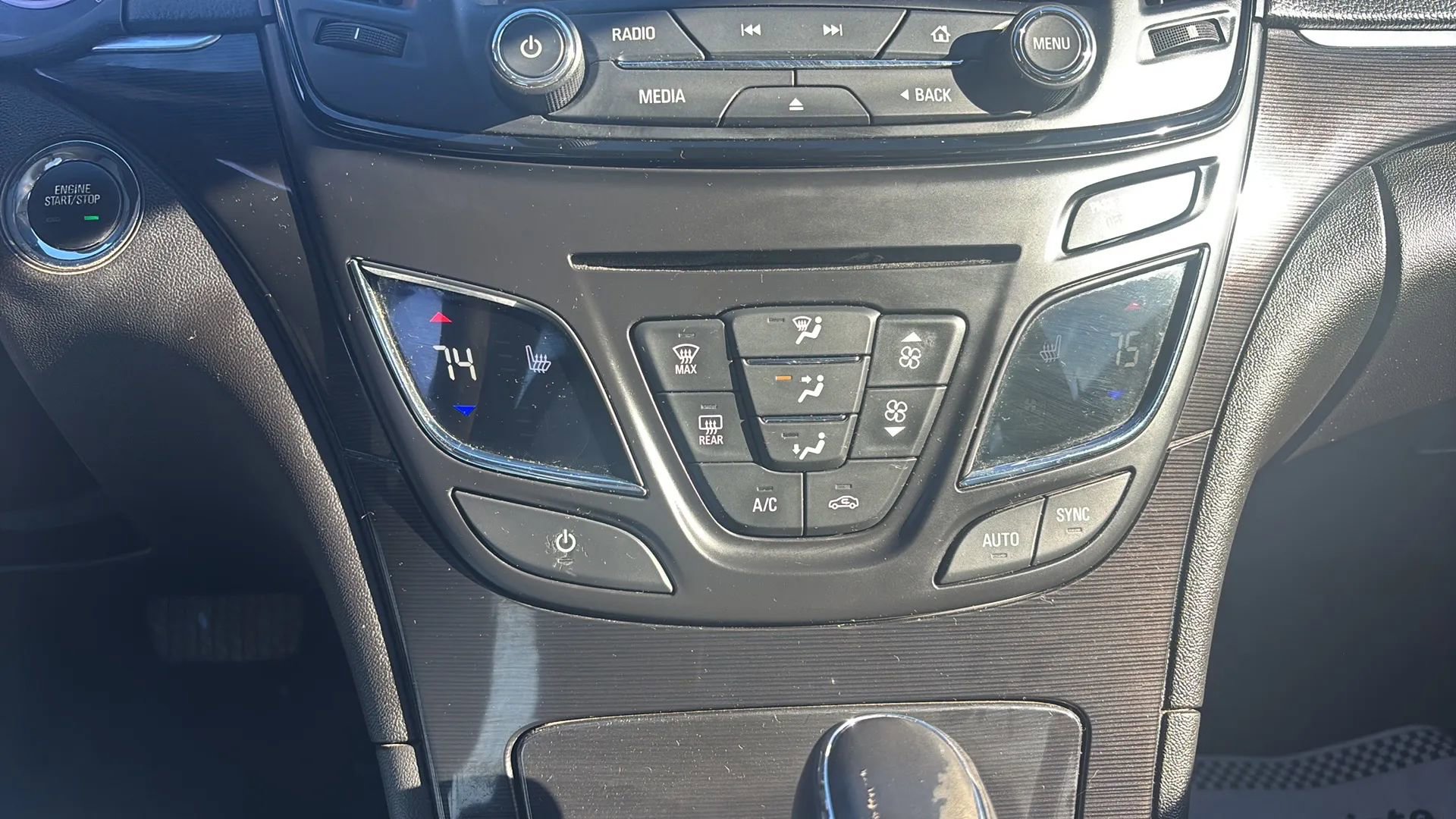 Used 2016 Buick Regal Premium image 24