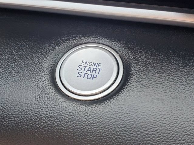 Used 2023 Hyundai Elantra SEL FWD image 16