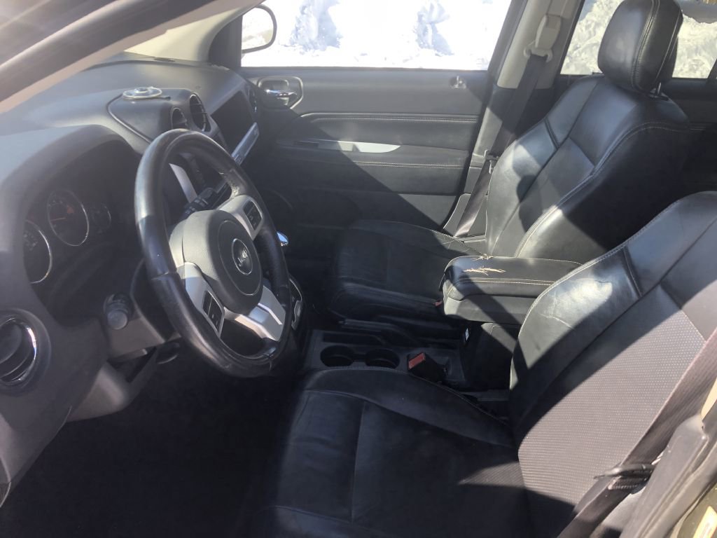 Used 2016 Jeep Compass High Altitude image 15