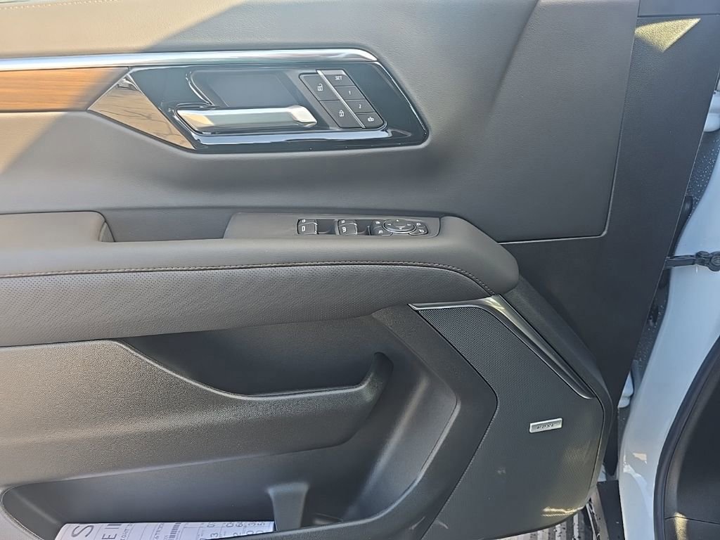 New 2026 Chevrolet Tahoe High Country image 12