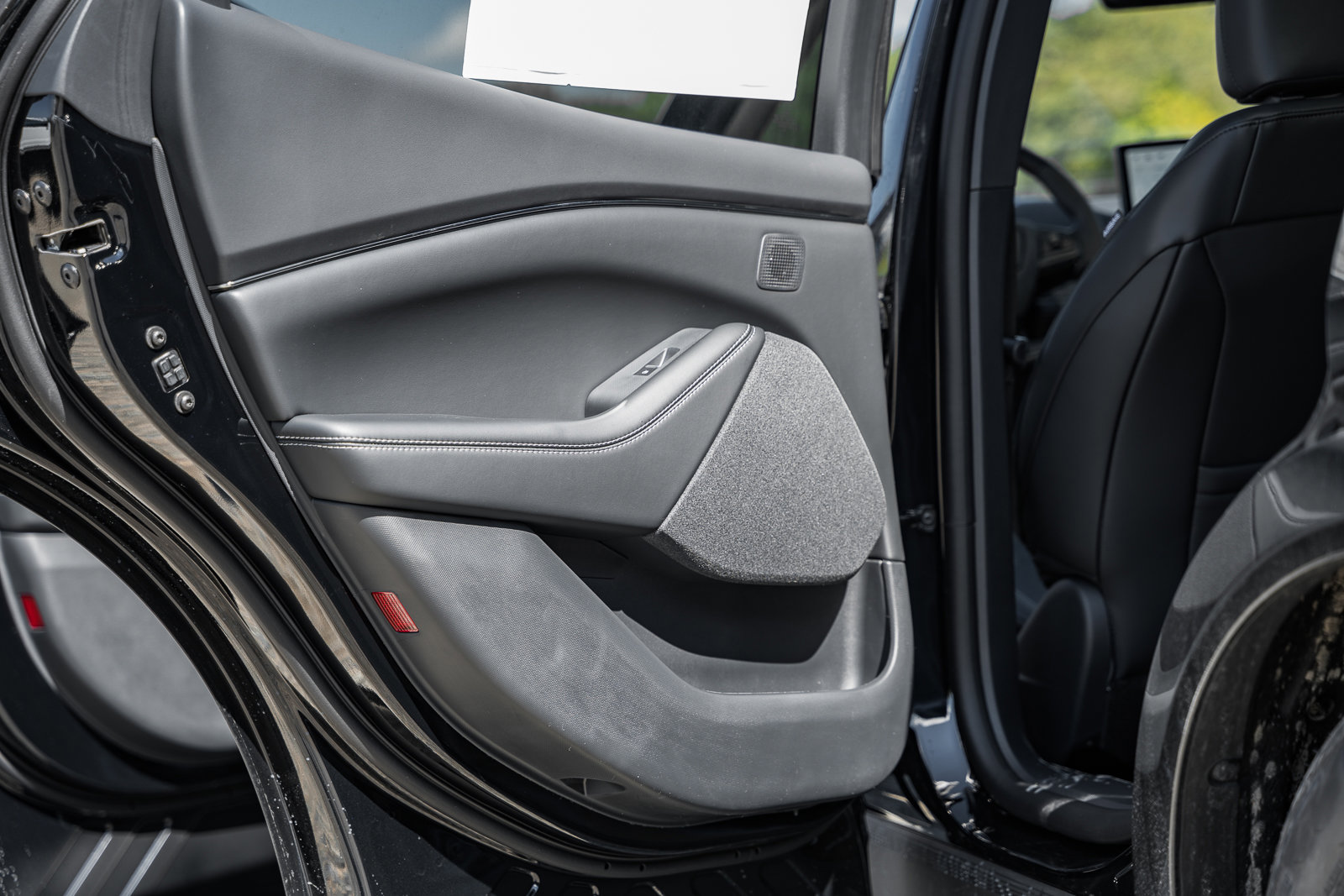 New 2025 Ford Mustang Mach-E Premium image 36