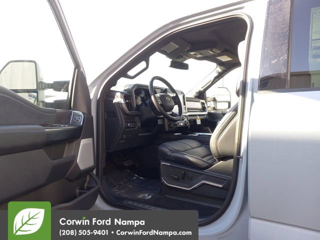 New 2026 Ford F350 Platinum w/ Tremor Off-Road Package image 9
