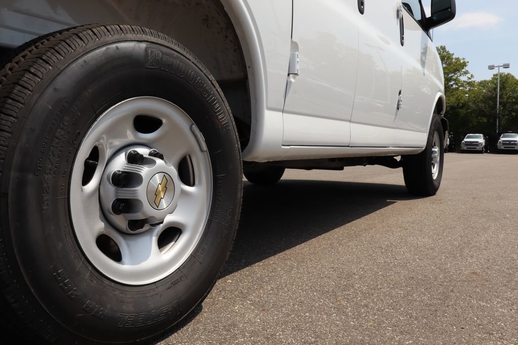 New 2025 Chevrolet Express 2500 w/ Driver Convenience Package image 29