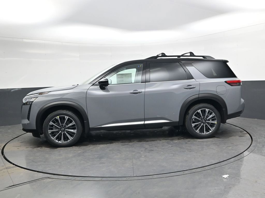 New 2026 Nissan Pathfinder Platinum FWD image 10