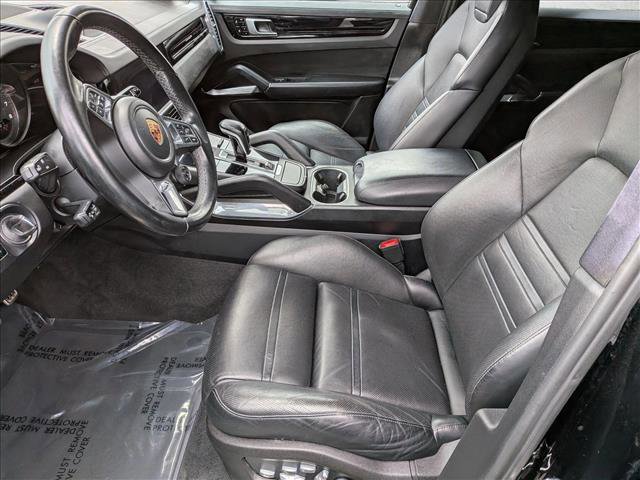 Used 2019 Porsche Cayenne Turbo AWD/4WD image 16