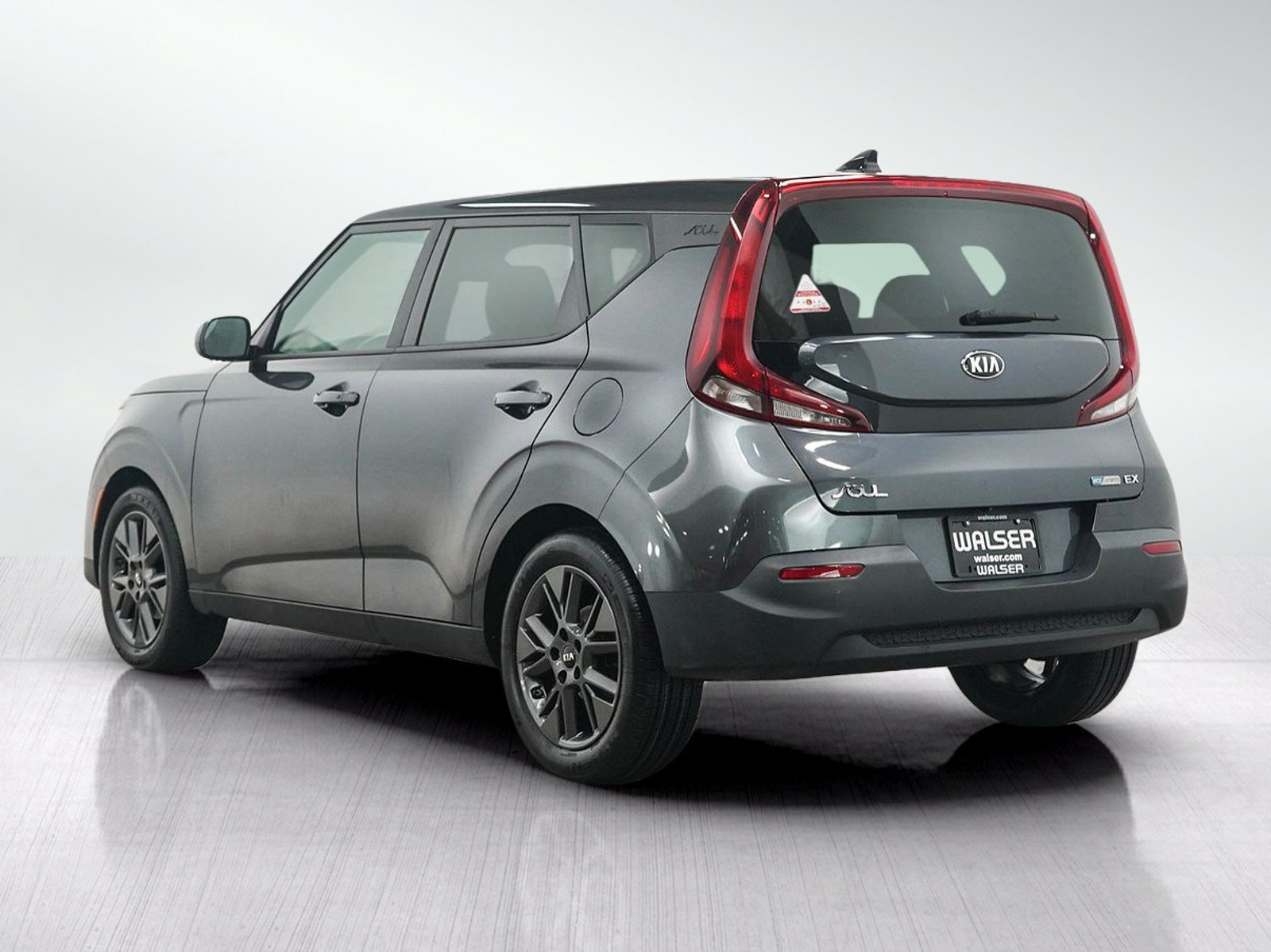 Used 2021 Kia Soul EX FWD image 3