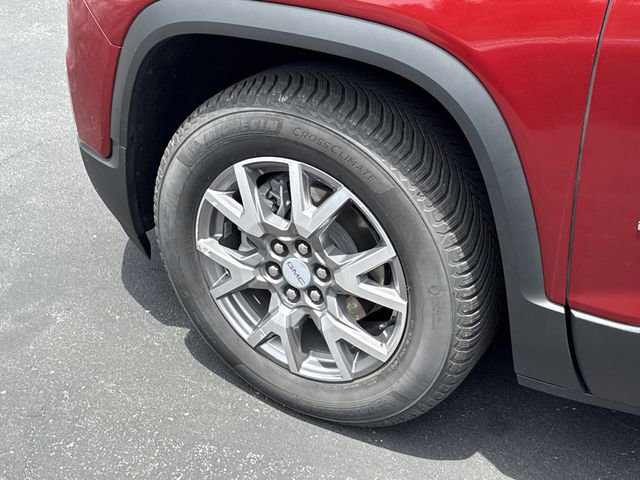 Used 2021 GMC Acadia SLT w/ Technology Package FWD image 5