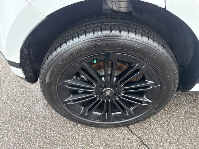 Used 2024 Land Rover Range Rover Evoque S image 13