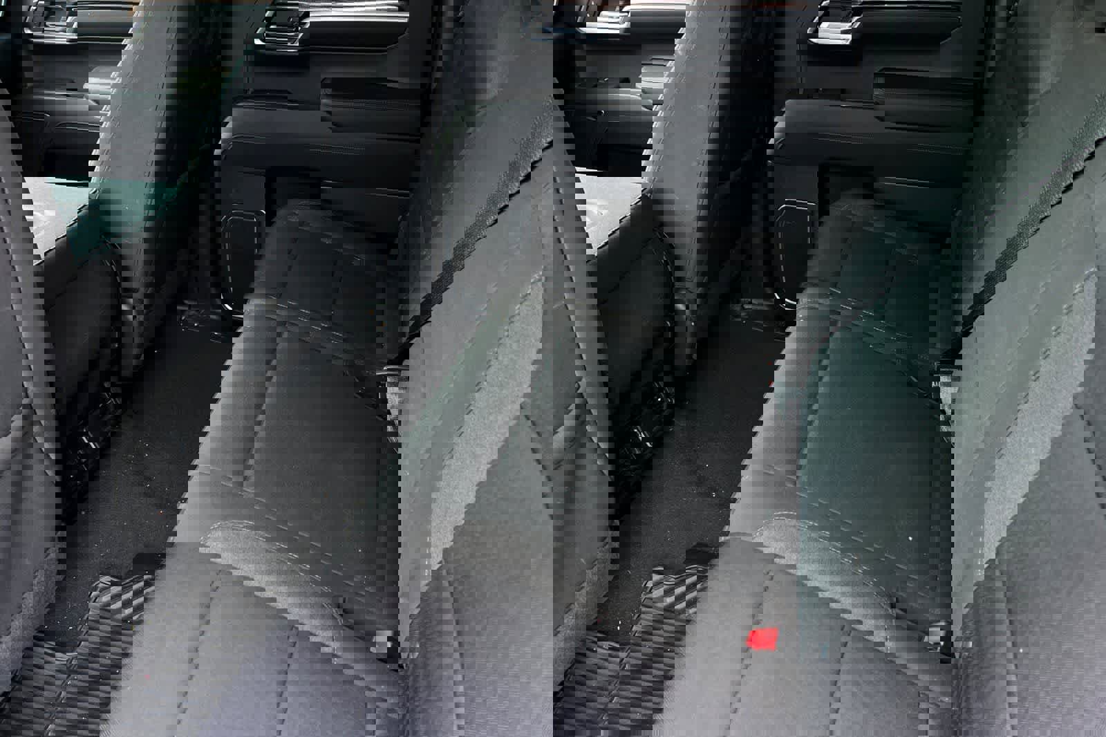 Used 2022 Chevrolet Silverado 1500 LT image 5