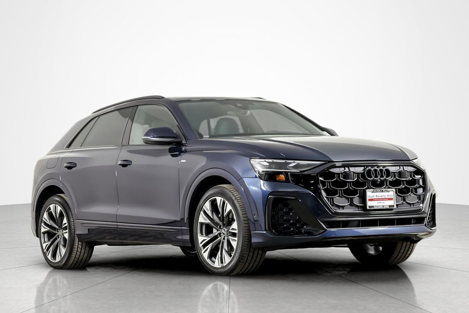 New 2026 Audi Q8 Premium Plus AWD/4WD image 2
