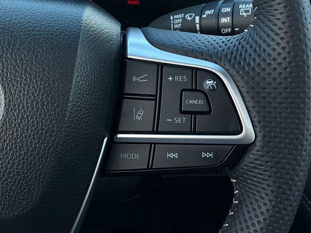 Certified 2026 Toyota Sienna Limited FWD image 27