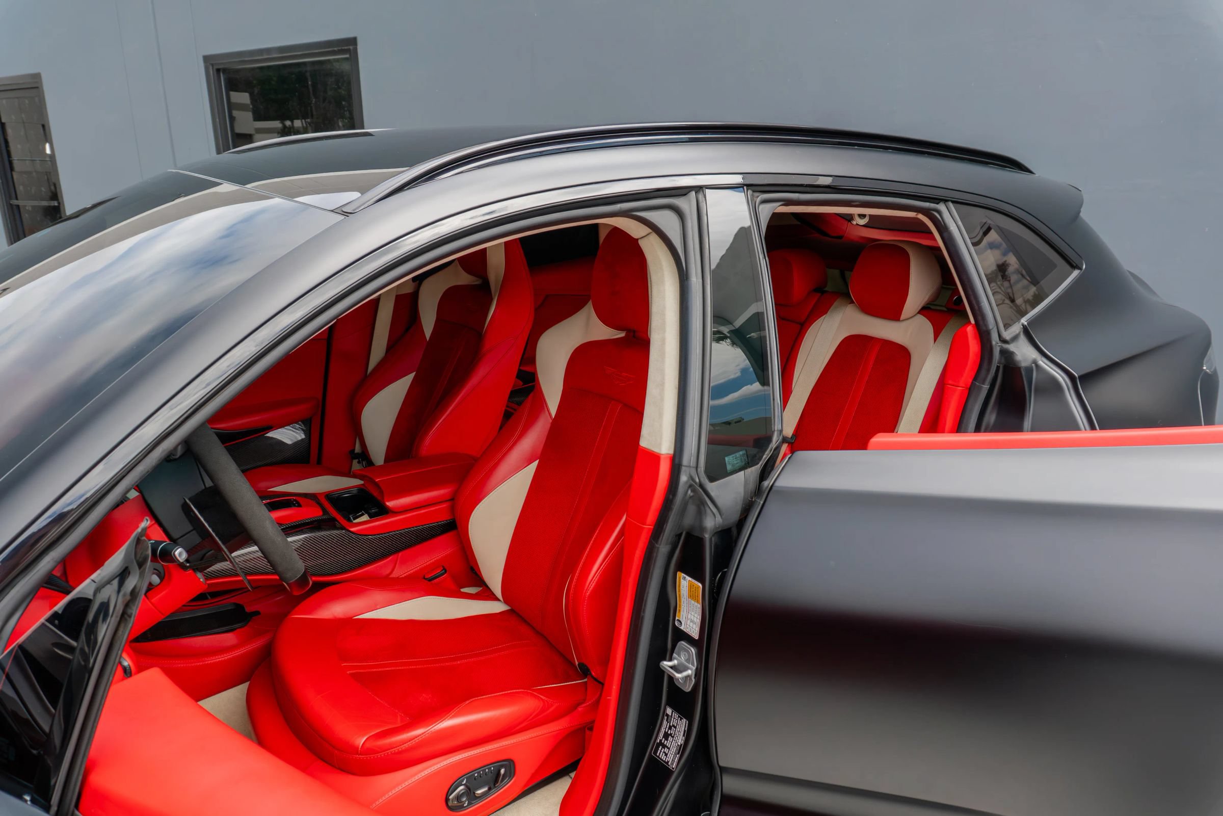 Used 2023 Aston Martin DBX 707 AWD/4WD image 11