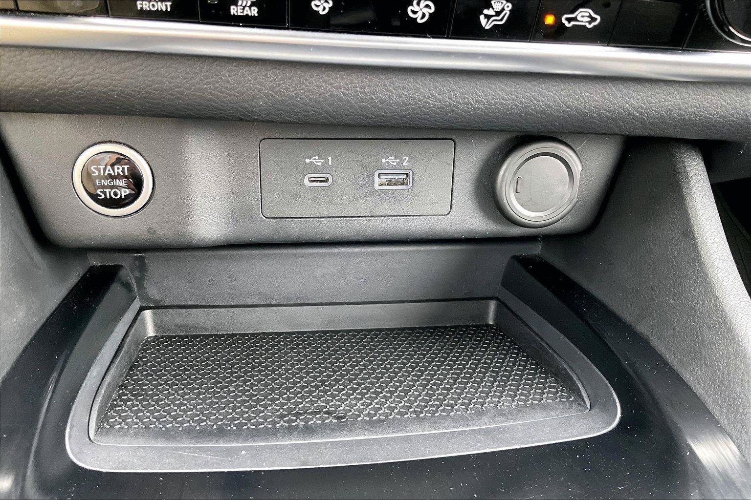 Certified 2022 Nissan Rogue SV FWD image 31