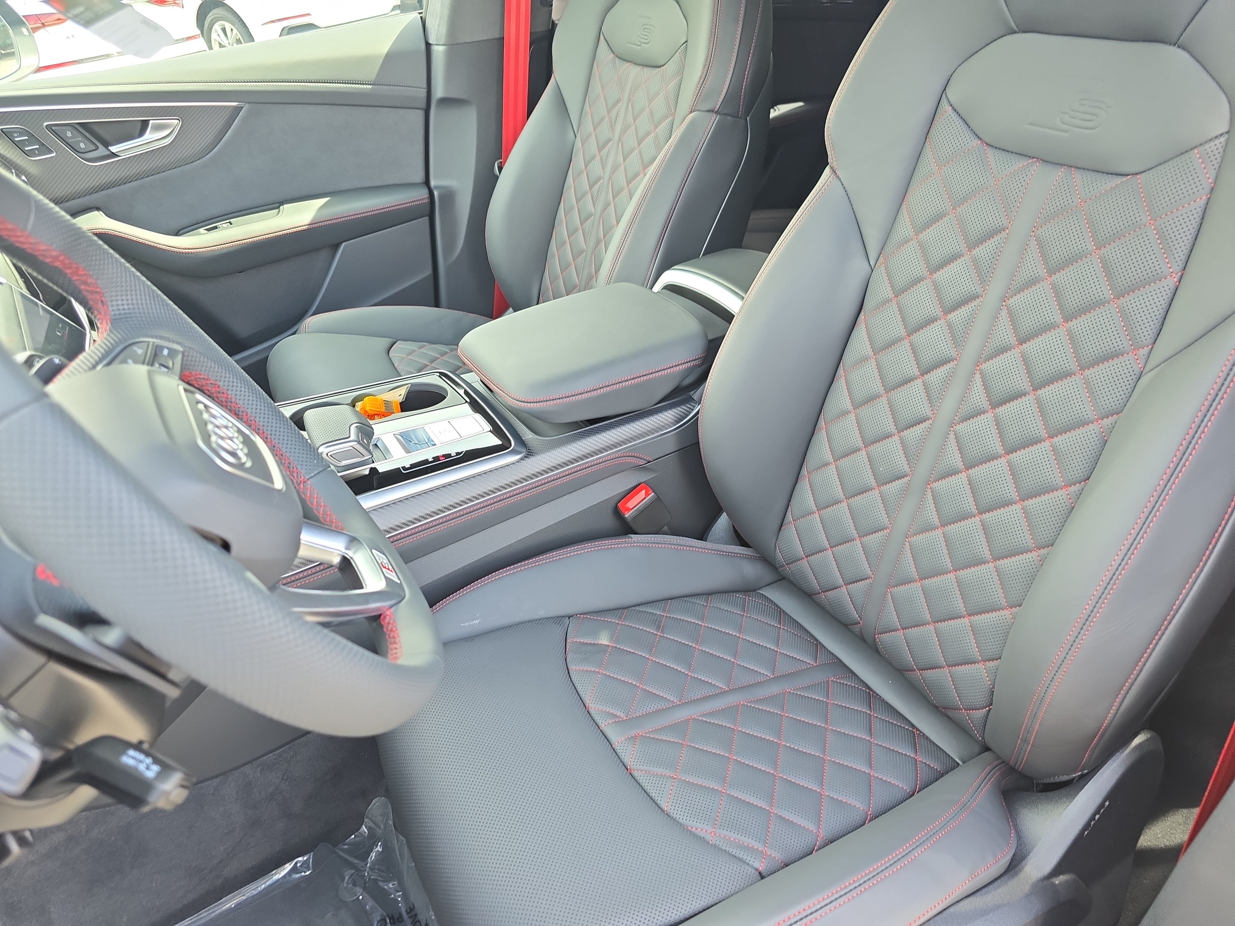 New 2026 Audi SQ8 Prestige AWD/4WD image 15