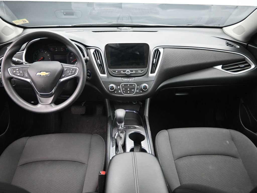 Used 2024 Chevrolet Malibu LT image 24