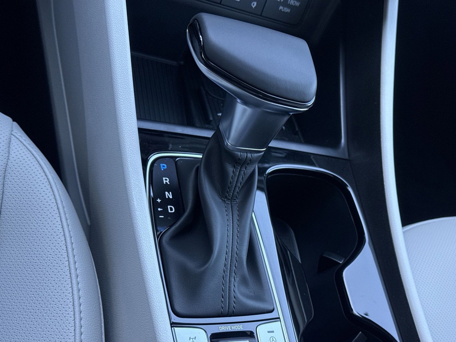 New 2026 Hyundai Tucson SEL image 22