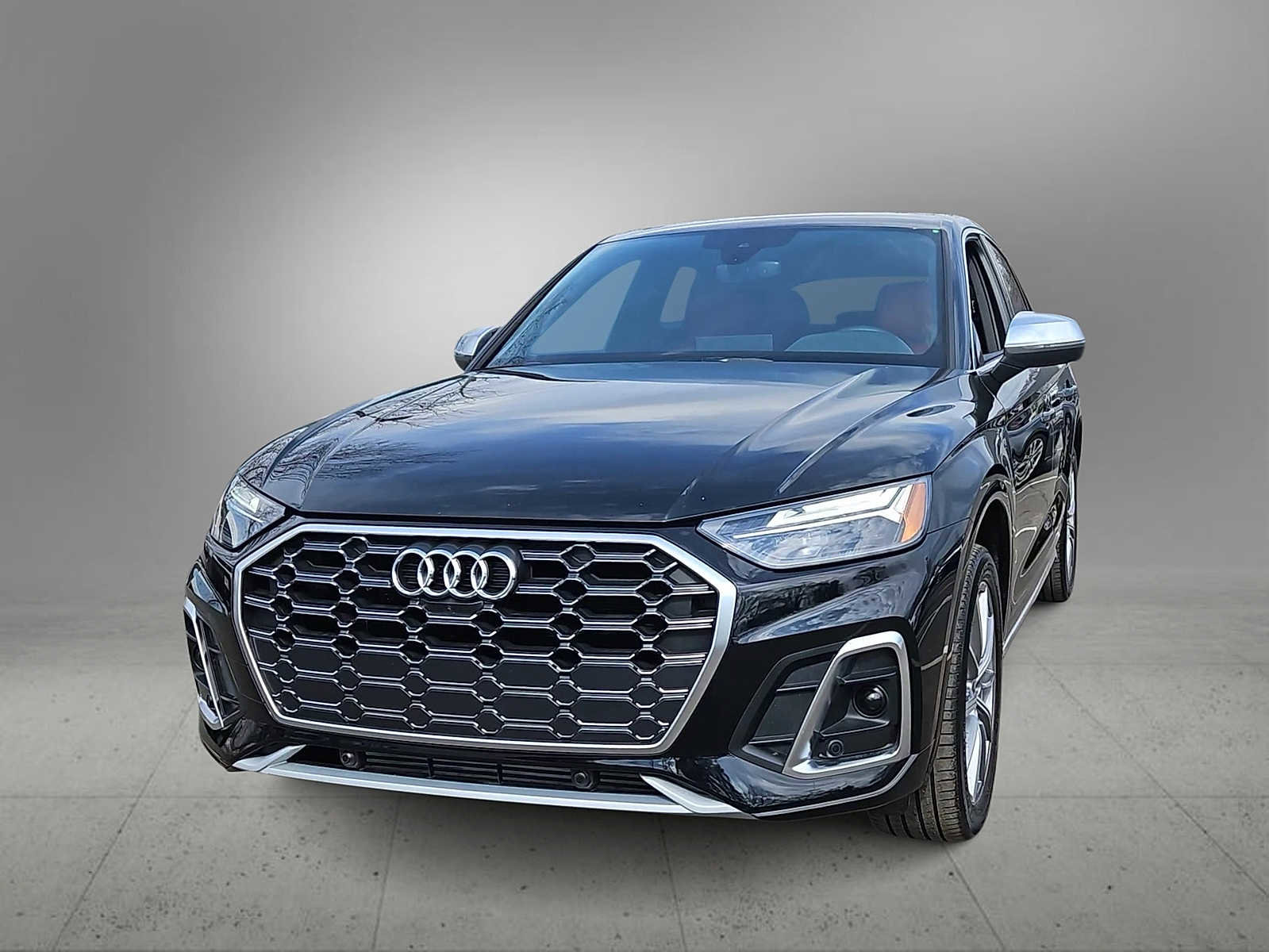 Certified 2025 Audi SQ5 Premium Plus w/ Premium Plus Package image 3