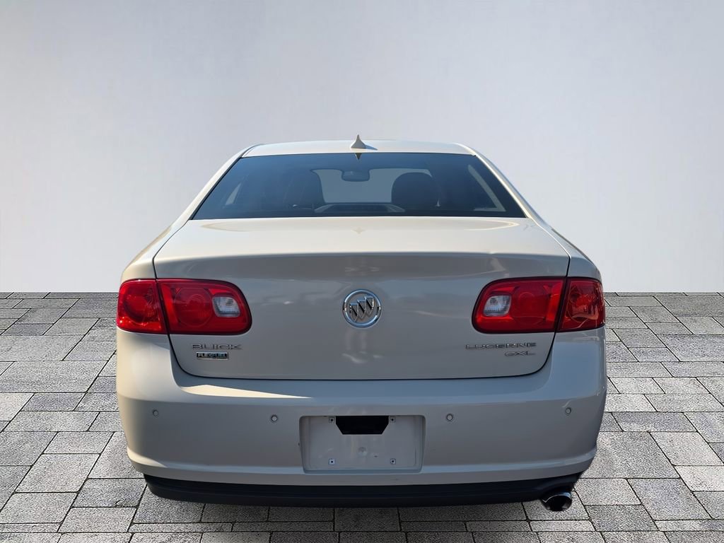 Used 2011 Buick Lucerne CXL w/ Driver Confidence Package image 6