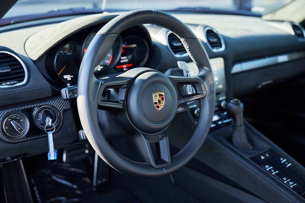 Used 2024 Porsche 718 Cayman GT4 RS w/ Weissach Package image 31