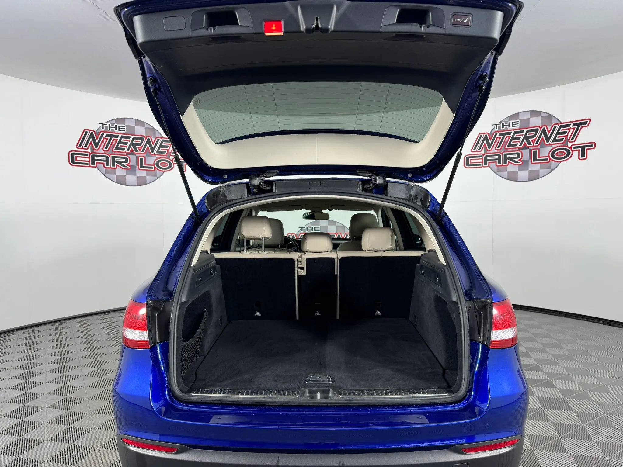 Used 2018 Mercedes-Benz GLC 300 image 26