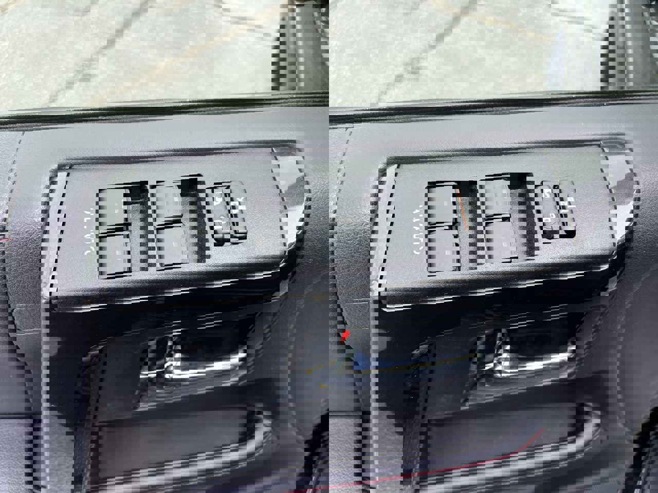 Used 2024 Toyota 4Runner TRD Off-Road Premium image 15