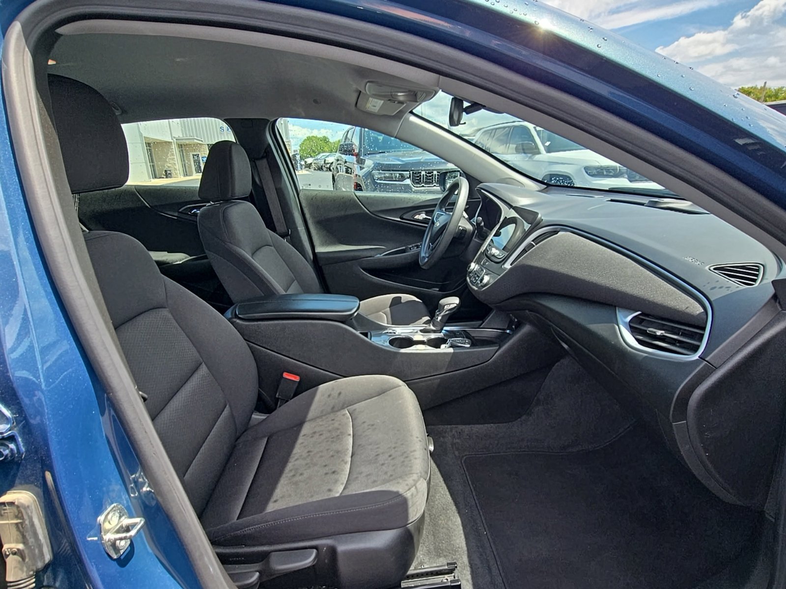 Used 2024 Chevrolet Malibu LT FWD image 39