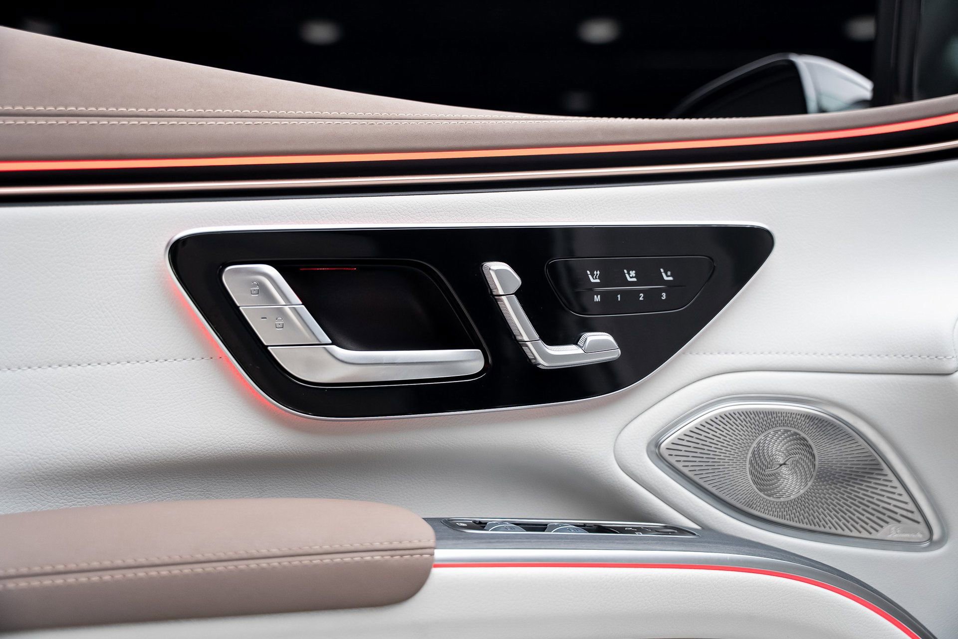 Used 2023 Mercedes-Benz EQS 450+ Sedan w/ AMG Line Exterior Package image 50