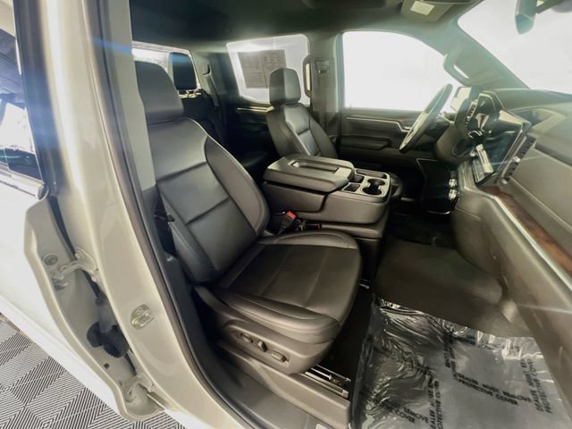 Used 2025 GMC Sierra 1500 SLT AWD/4WD image 30