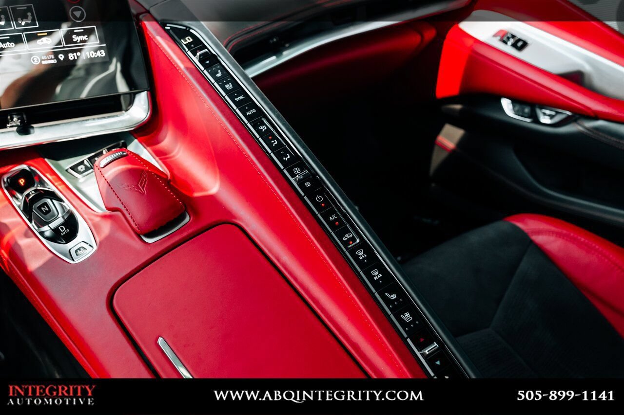 Used 2023 Chevrolet Corvette Z06 w/ Z07 Performance Package RWD image 37