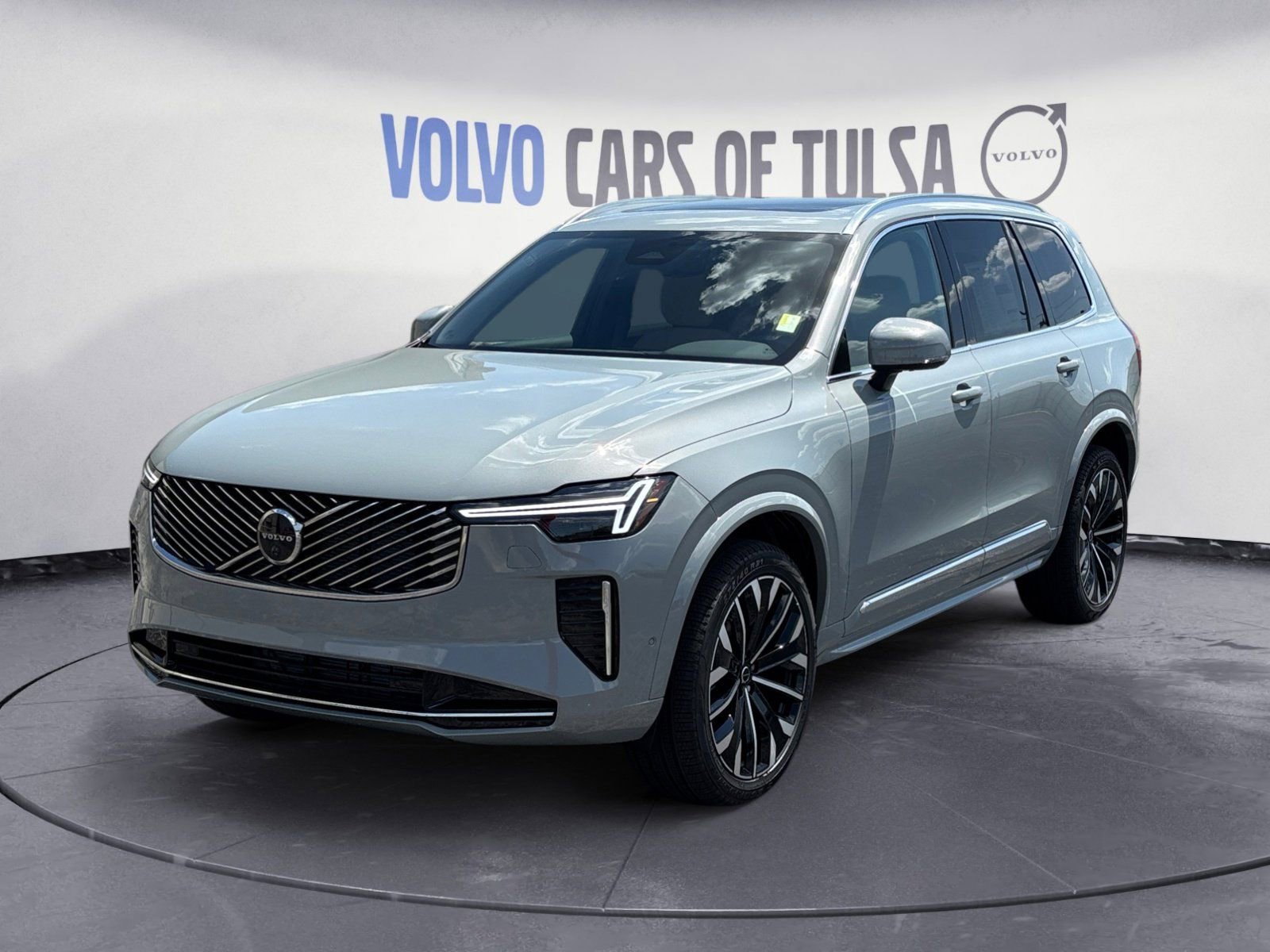 New 2026 Volvo XC90 B6 Plus w/ Protection Package Premier image 1