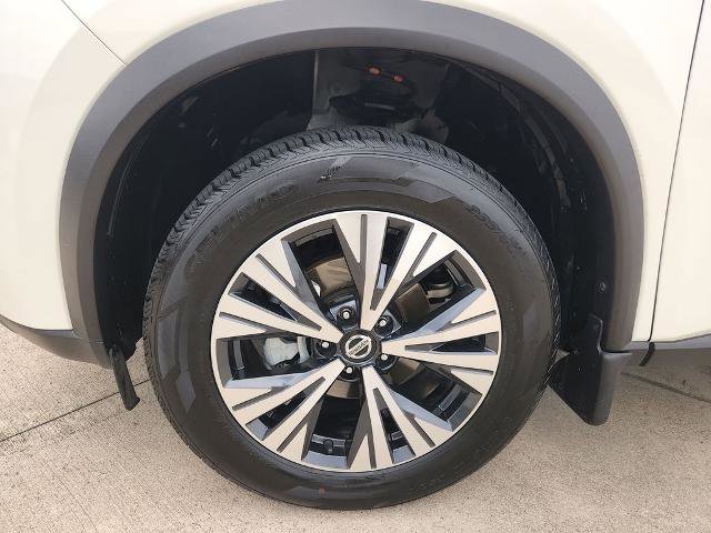 Certified 2021 Nissan Rogue SV AWD/4WD image 30