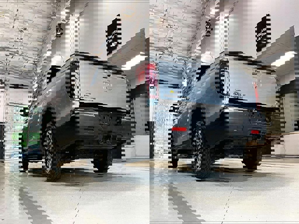 Used 2017 Honda Ridgeline RTL-T image 5