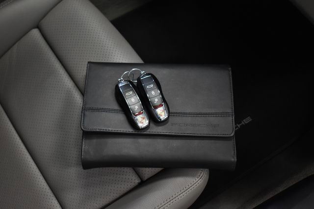 Used 2012 Porsche 911 Carrera S image 6