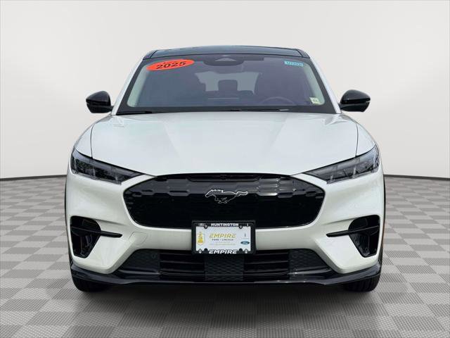 Used 2025 Ford Mustang Mach-E Premium w/ Sport Appearance Package AWD/4WD image 2