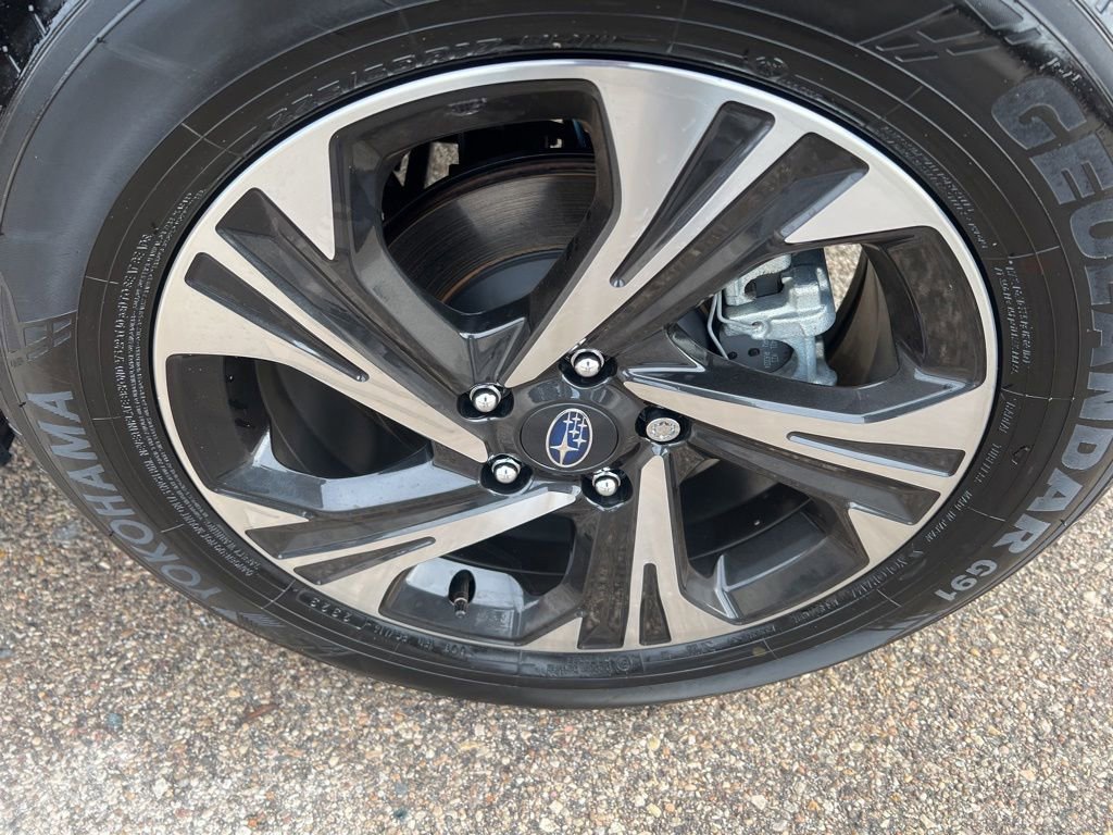 Used 2024 Subaru Crosstrek 2.0i Premium image 43