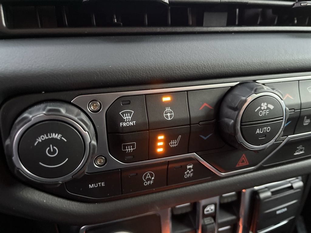 New 2026 Jeep Gladiator Mojave AWD/4WD image 6