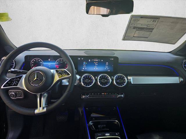 New 2026 Mercedes-Benz GLB 250 image 10