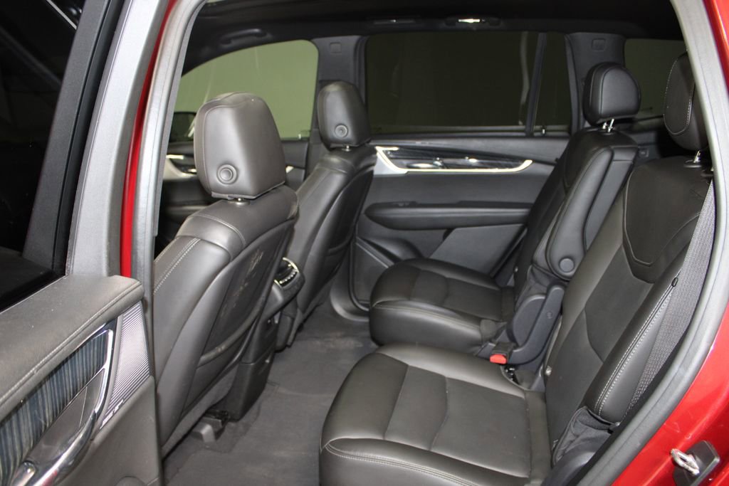 Used 2021 Cadillac XT6 Premium Luxury image 18