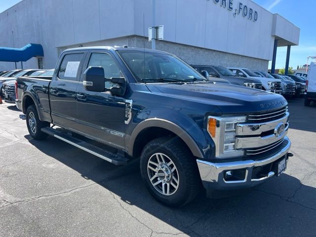 Used 2018 Ford F250 Lariat w/ Lariat Ultimate Package RWD image 4