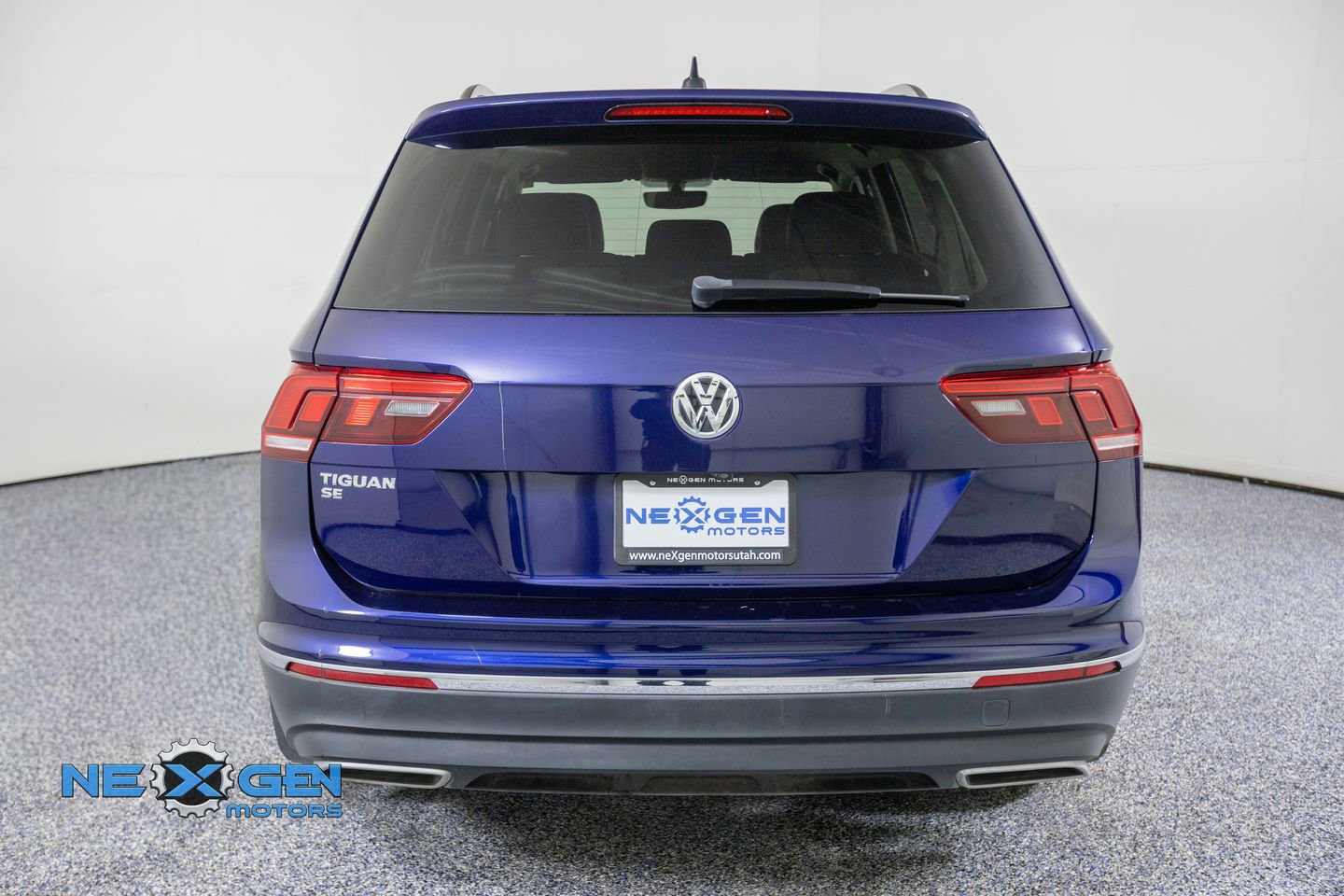 Used 2021 Volkswagen Tiguan SE FWD image 6