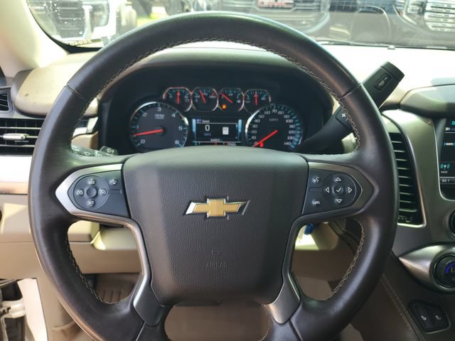 Used 2020 Chevrolet Suburban LT RWD image 11