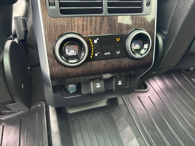Used 2018 Land Rover Range Rover Sport HSE AWD/4WD image 14