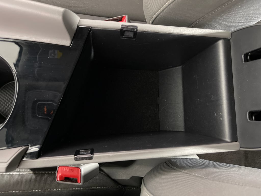 Certified 2026 Hyundai Elantra Hybrid FWD image 25