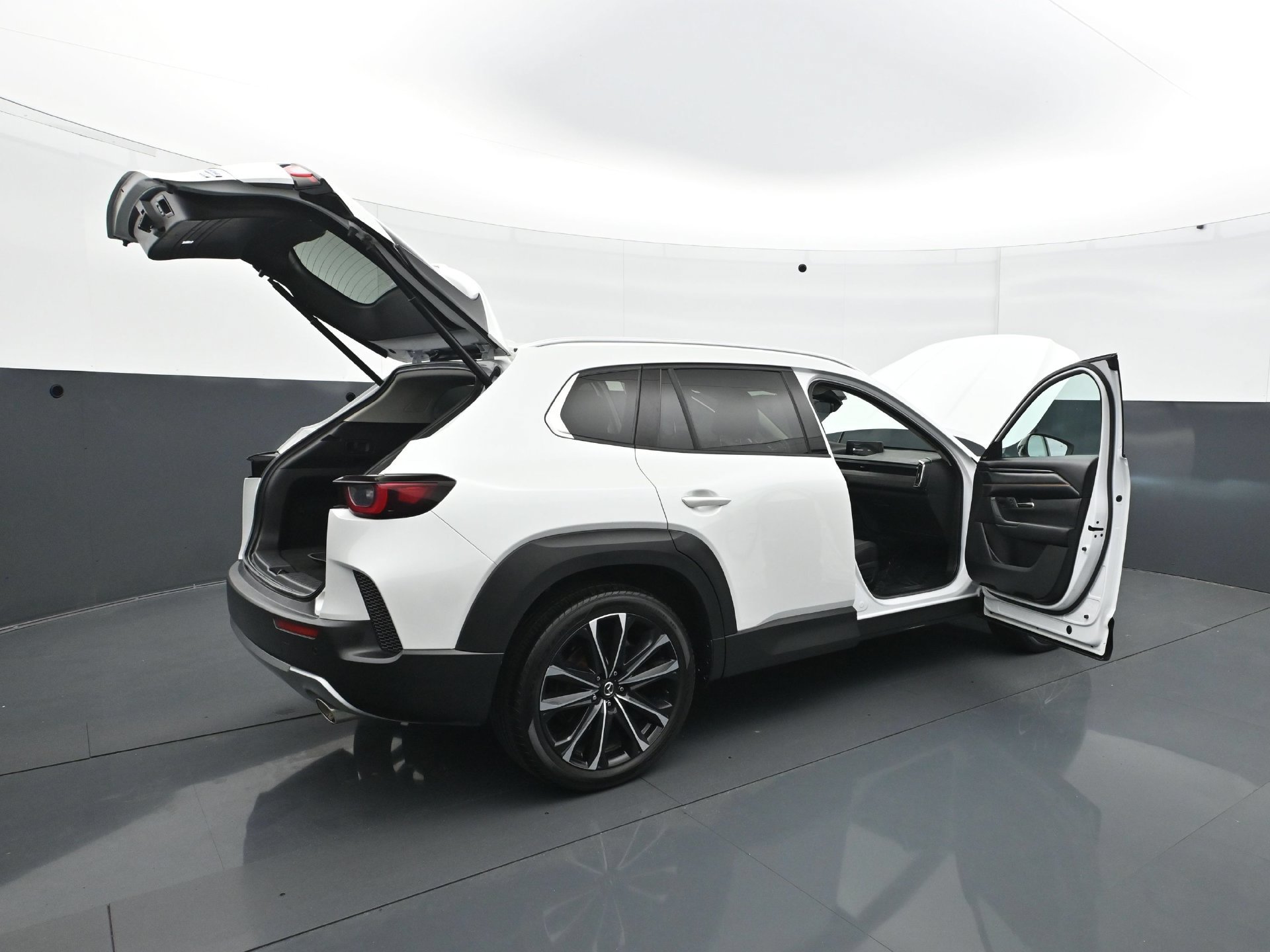 Used 2023 MAZDA CX-50 AWD 2.5 Turbo w/ Premium Pkg image 37