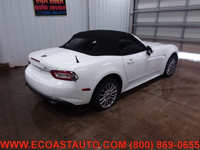 Used 2018 FIAT 124 Spider Classica w/ Technology Group RWD image 3