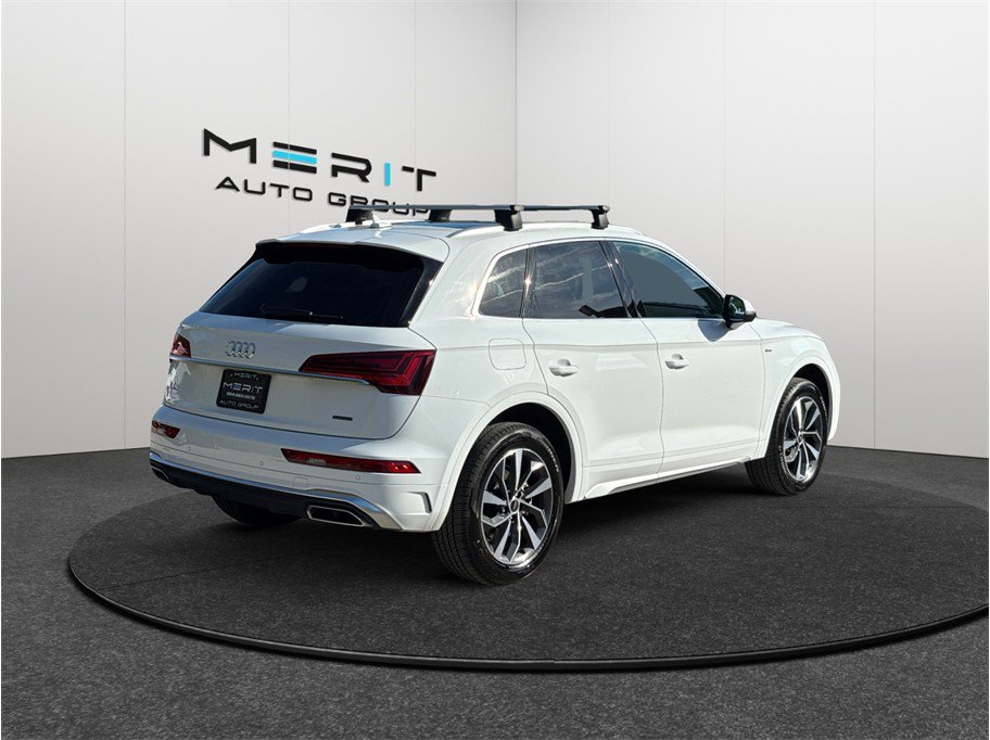 Used 2024 Audi Q5 2.0T Premium Plus w/ S Line AWD/4WD image 9
