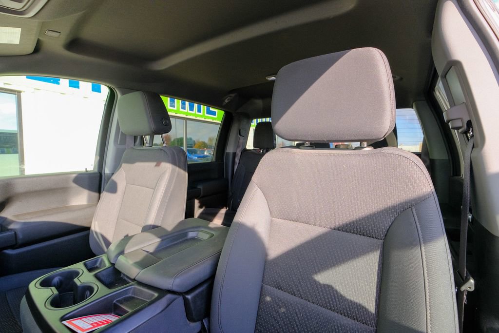 Used 2024 Chevrolet Silverado 3500 W/T image 25